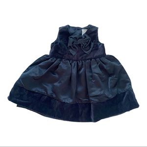 Carters Baby Girl 6 Month Black Velvet Holiday Sleeveless Dress with Bow